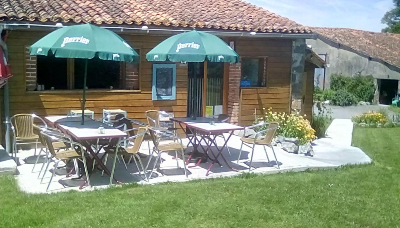 Chez Gondat Chambre D'Hotes Saint-Martial-sur-Isop Kültér fotó