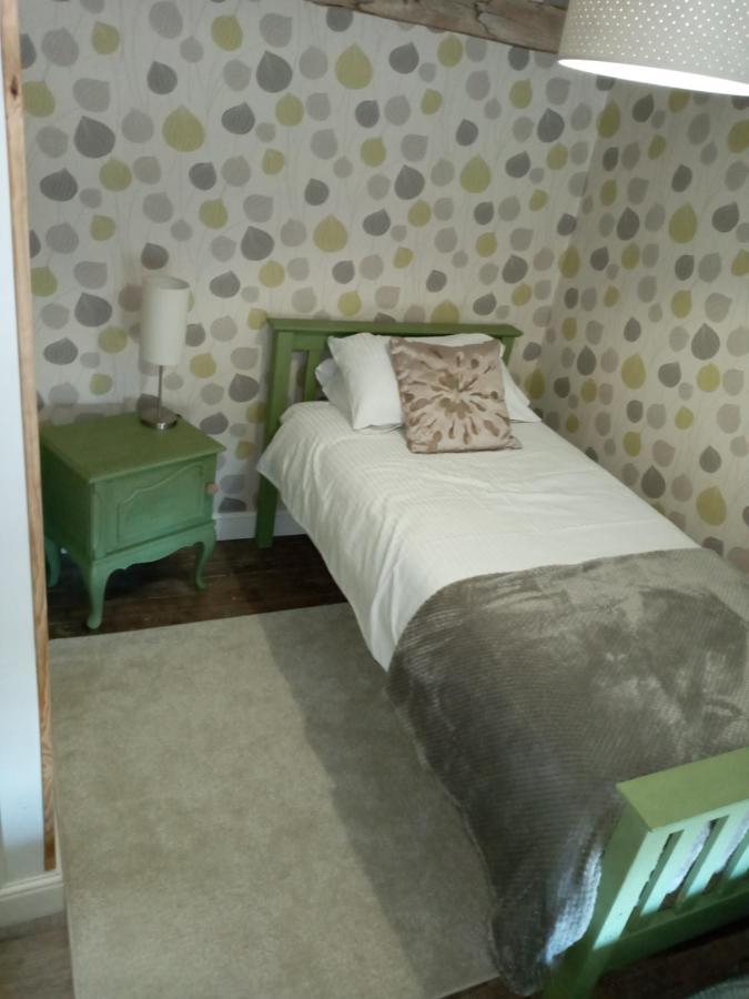 Chez Gondat Chambre D'Hotes Saint-Martial-sur-Isop Kültér fotó
