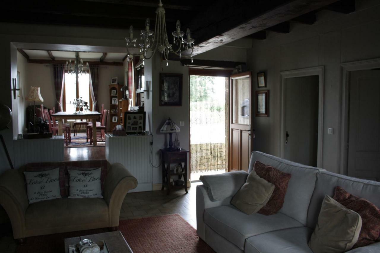 Chez Gondat Chambre D'Hotes Saint-Martial-sur-Isop Kültér fotó